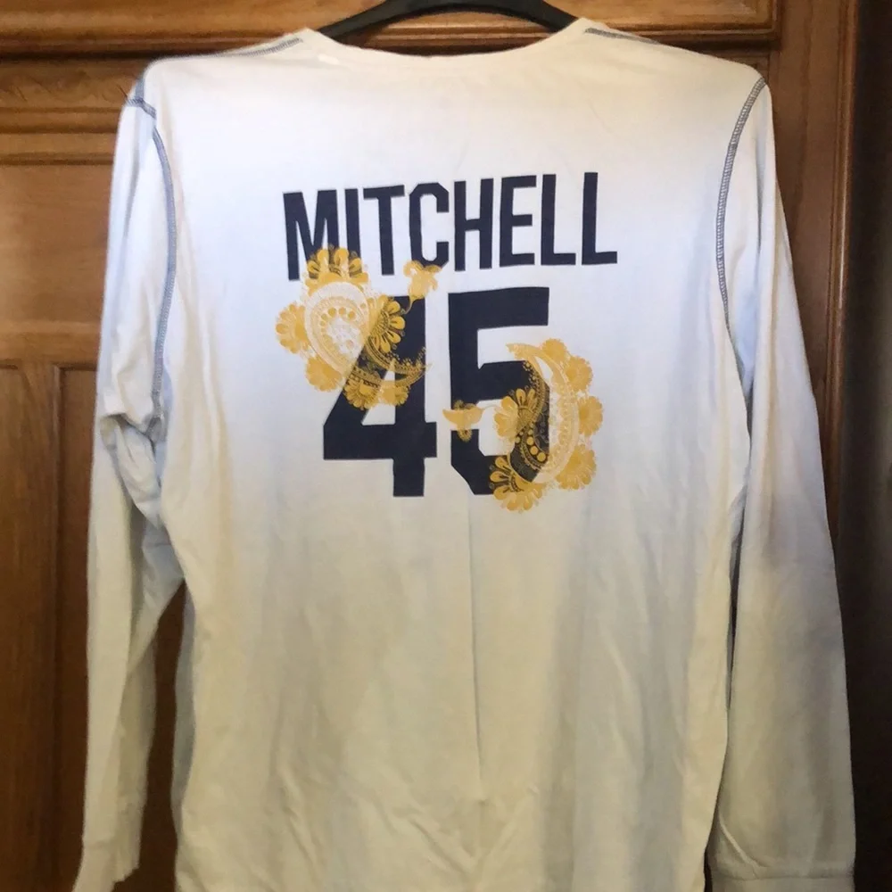 White Long Sleeve Shirt with Tiger Graphic - Picture 2 of 2